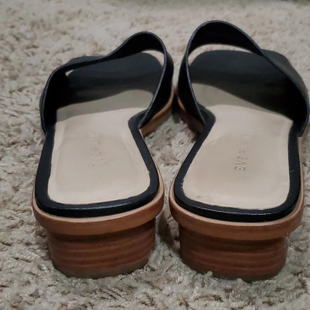Everlane Sandals - Picture 3 of 5